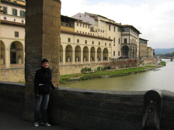 Heli at Ponte Vecchio.JPG